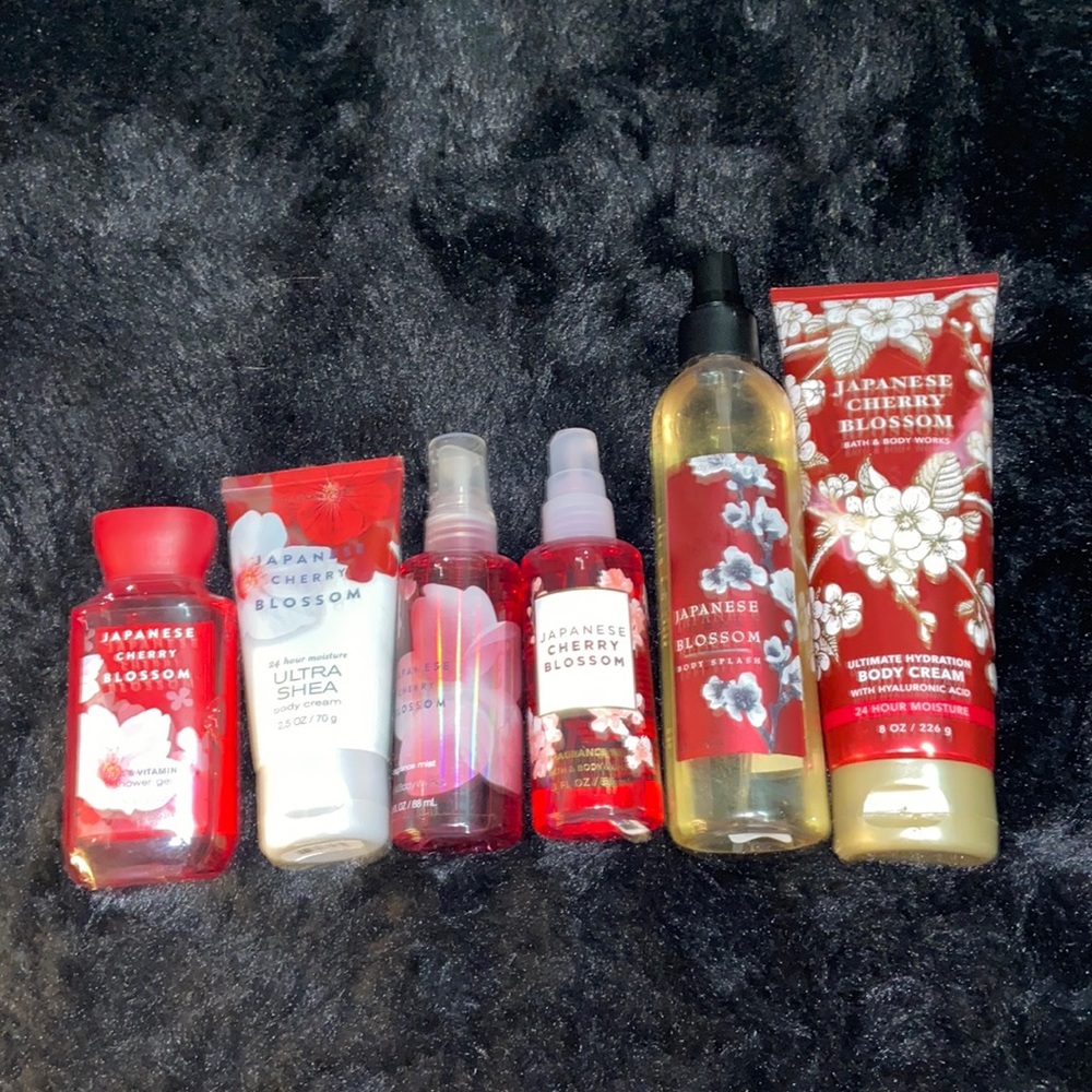Japanese cherry blossom Bath & body Works